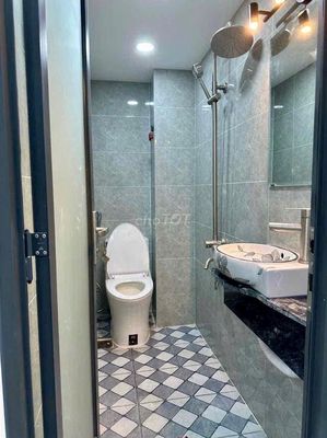 Âu Dương Lân rental house f3 District 8