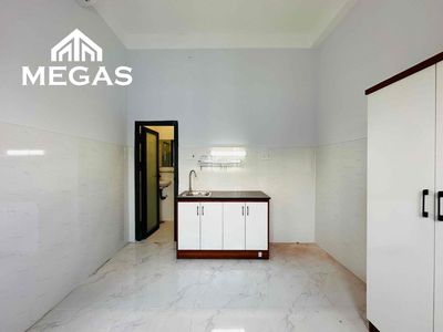 rented room full interior - walking through University gtvt - qum - cvpm