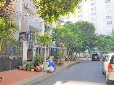 The dorms don't need a stake, for men/woman, super cheap, Huỳnh Lan Khanh.