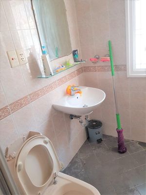 The dorms don't need a stake, for men/woman, super cheap, Huỳnh Lan Khanh.