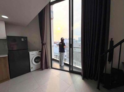 Rent an apartment. The balcony is huge. Bình Thạnh.