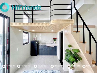 Tell Zhang Yasu to build his own balcony near the University of Hong Pang