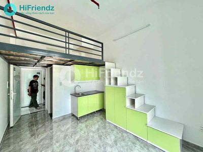 Rent a suite for the LZz0 LZ1 balcony.