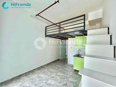 Rent a suite for the LZz0 LZ1 balcony.