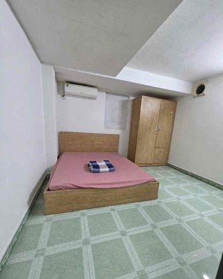 The owner of the original interior room is 20 meters wide at 3,000 k dc: 16 over