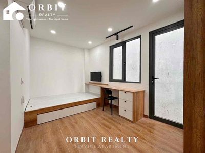 New room built near the market. She understands a kitchen bedroom,balcony, new interior.