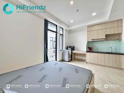 The new studio is full of soldiers' furniture in two and three people.