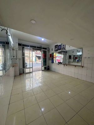 12 million x 20 meters throughout renting a Âu Cơ_Keys Tân Bình