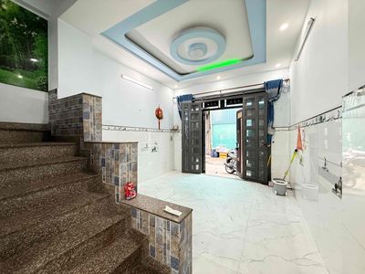 - Three floors - 10 million a month.