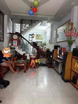 Rent a house - 4 floors - 13 million a month
