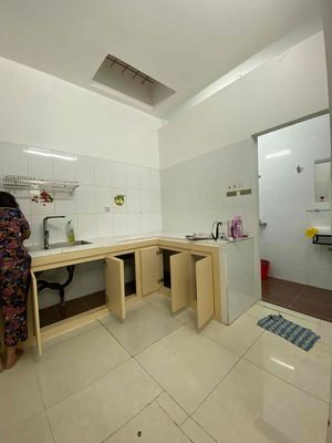 Rent Lạc Long Quân cx1 .4 x 12-2 floor 2 p sleep 2 toilet 10 t