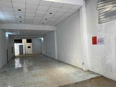 Rent the nvldre ten warehouses.