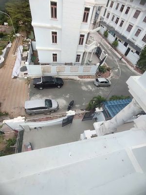 Rent the Phạm Đức Sơn, District 8 - 10 x 20 - Cold Machine, car park