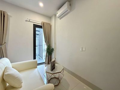 Rent room between 5 million and 9 million a month.