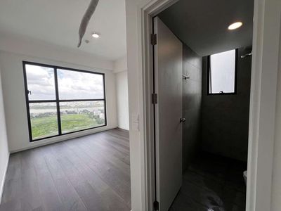 Rent a two-price county apartment.