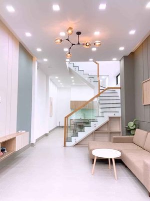 Rent an alley house 1017/2 B Lạc Long Quân-711 Q.Tân Bình