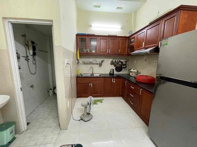 Rent the entire alleyway near VinaTex College.