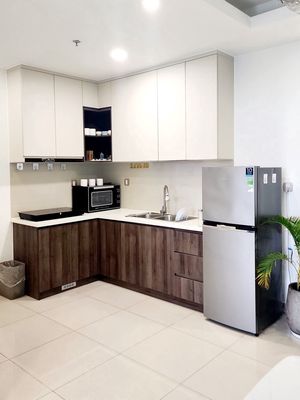 Two bedrooms for rent. Beautiful, wide, cool.