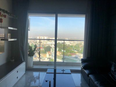 Rent an apartment in Lotus, District 11, 100 meters, 3 bedrooms, 14 million.