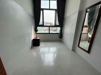 Right now Lê Trọng Tấn is available to the sky window and the air conditioning is near the university ct - vh kcn