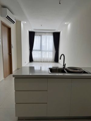 Rent Aurora Residence 1 .1 . . . . .