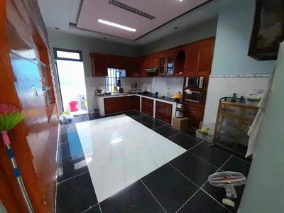 Rent Van Dyke House. Tân Tạo. New