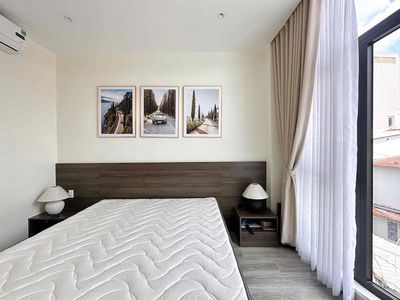 13 million to 11 million! 45 M2 nice view, maybe two bedrooms-- new An Khánh.