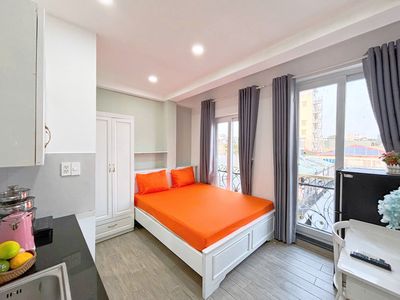 White tone room, new An Dương Vương police market - motor shop