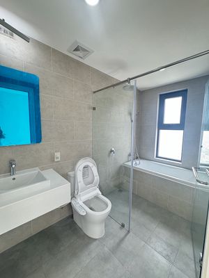 The cargo basket is rented by the 2 bedroom 3 D-Homme Hồng Bàng district 6 fine