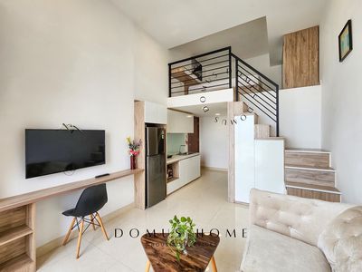 The entire interior apartment is in the heart of the 7th. Security 24 hours a day