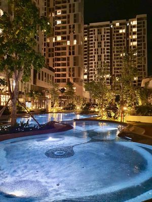 Urban Green 2 bedrooms Full Seven. 15 million a month.
