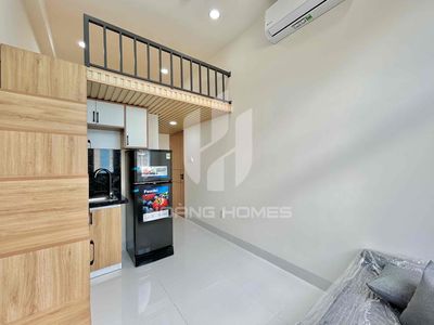 New, beautiful, open window - full interior