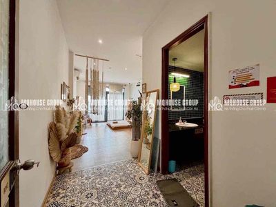 Room 40 m2_Pierre, balcony_Hoàng Văn Thụ