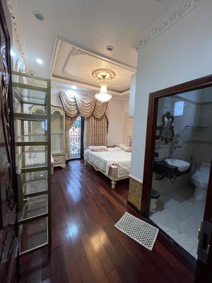Rent a three-story house, Hiệp Phú.