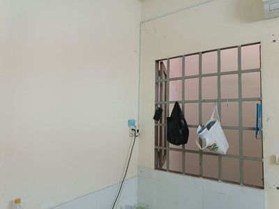 Find a male at the 25 m2 compound near 7dy, Tân Bình
