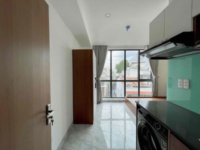 Near Ding Ministry Moves District 1, Bancol full of hyper-light interiors