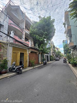 Rent an alley 10 meters Cộng Hoà - area 3.7 x 18-State 1 Land, 2 stories, 4 bedrooms, 2 toilets