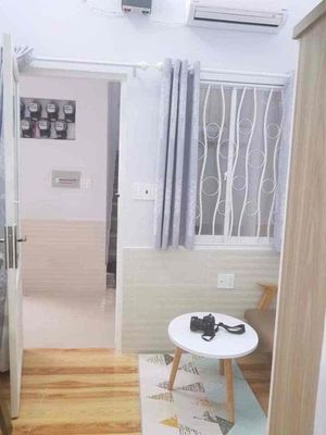 Super nice student living room, high up near the 10th district.