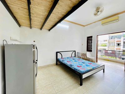 Dupex 40 meters 2 big balcony right vlu, Hutech Bình Lợi, Bình Thạnh.