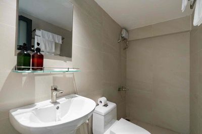 The penthouse 1st balcony bedroom 1 – 45 M2 just 11 million a month.