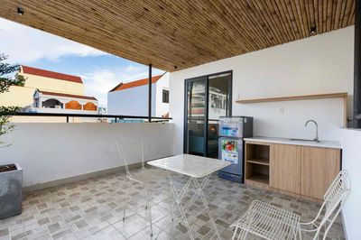The penthouse 1st balcony bedroom 1 – 45 M2 just 11 million a month.