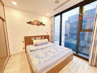 Two bedrooms vinhomes golden river district 1 – full interior – view out of the river - only 28 million per second.