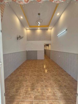10 million -- clean new home, two bedrooms -- near the commercial university.
