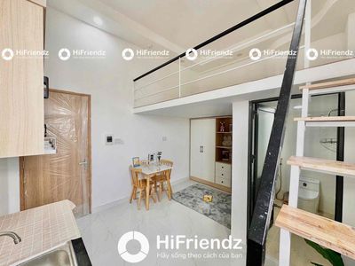 APPARENT full sky window contents have short-term rental elevators