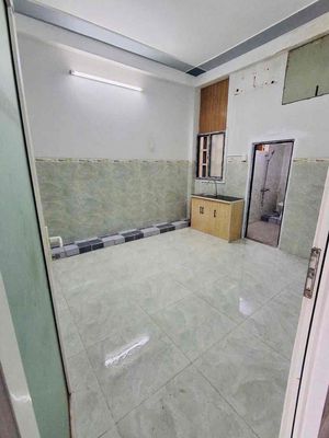 It's the owner who rents 2 million Huỳnh Thị Hai, Tân Chánh Hiệp, Rout 12.