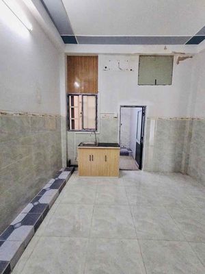 It's the owner who rents 2 million Huỳnh Thị Hai, Tân Chánh Hiệp, Rout 12.