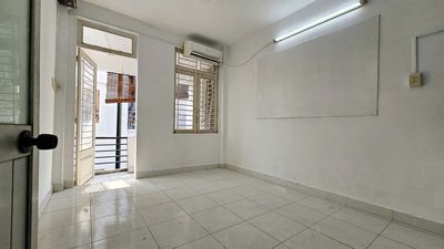 4 bedroom 3 toilets 183 Nguyễn Văn Đậu
