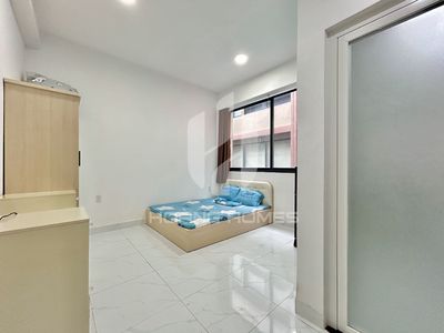 Rent a new apartment at The Global City.