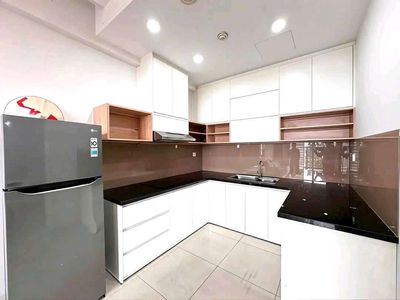 Only 20 million orchhard parkview bedrooms.