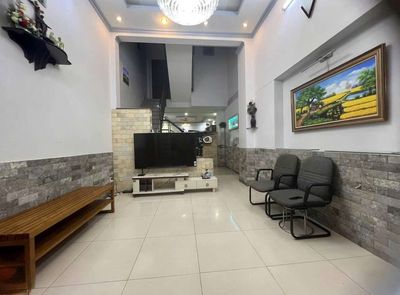 To rent Lê Niệm, Phú Thạnh, Tân Phú, 20 trieu, 4 bedrooms, full interior